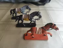 Miniatura Brinquedo Forte Apache Gulliver Antigo 3 Cavalos