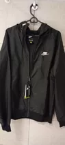 Campera  Nike Windrunner