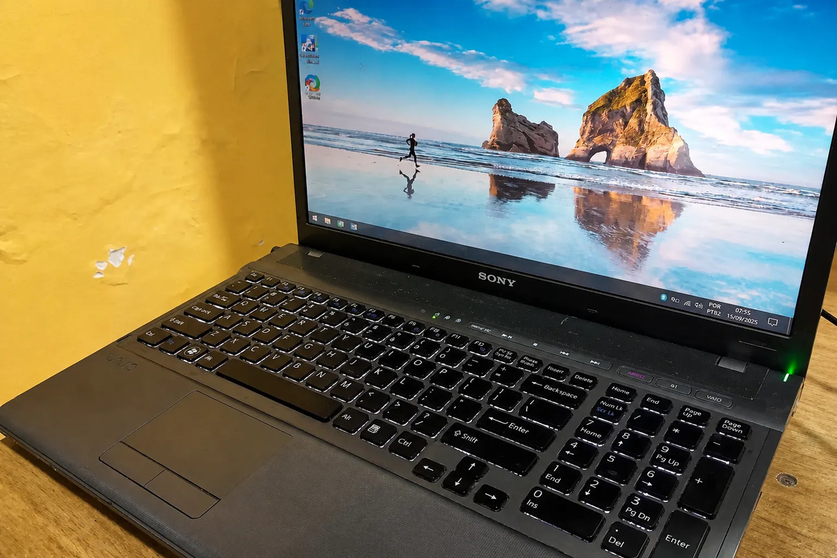 Notebook Sony Vaio I7 Blu Ray 16,4 Pcg 81115l | Mercado Livre
