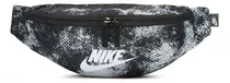 Cangurera 3l Nike Heritage Estampado Color Blanco/negro/blanco Cumbre