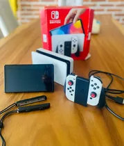 Nintendo Switch Oled Blanco 64gb Con Estuche Incluído