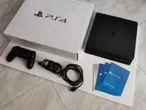 Ps4 Sony Playstation 4 Slim 1tb + 1 Control + 1 Juego Fisico