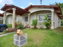 Casa En Venta Y Alquiler Cerca De Todo En Arraijan, Panama