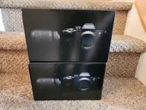  Sony A7 Iv Mirrorless Camera With 28-70mm Lens