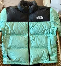 Campera North Face (modelo: W 1996 Retro Nuptse Jacket)