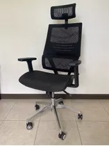 Silla Ejecutiva Ergonómica A01