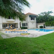 Vendo Amplia Casa En Cuesta Hermosa Ii