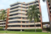 Apartamento En Venta  Av Americo Vespucio  Mls #23-14966