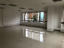 Oficina En Arriendo Medellín Sector Milla De Oro