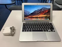 Apple Macbook Air | 11' Pulgadas