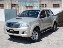 Toyota Hilux 3.0 Sr 4x2 Mt 2013