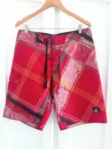 Bermuda Pantalón Short Hombre Playa Rojo Talle 44. Impecable