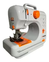 Maquina De Coser Recta Pedal Reversa Potencia Hilos Domestic Color Blanco