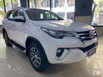 Toyota Hilux Sw4 Tdi Srx At L16 2019