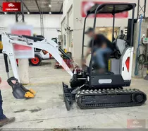 Mini-escavadeira Bobcat E20 Ref.226803