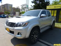 Toyota Hilux Srv At 3.0cc 2015 4x4 Diesel 