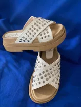 Sandalias Gomones