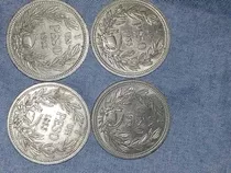 Monedas De Un Peso Del 1933 Y Una Moneda Vale Cien Mil 