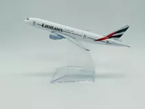 Miniatura Avião De Metal Maquete Fly Emirates Boieng 777-300