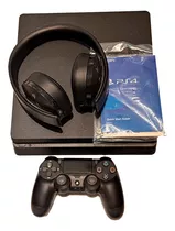 Consola Playstation 4 Sony Slim De 1 Tb, Color Negro + Auri 