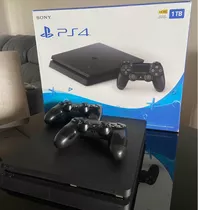 Playstation 4 Slim - Ps4 Slim - 1tb (1000 Gb) 2 Controles