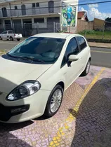 Fiat Punto 2014 1.6 16v Essence Flex Dualogic 5p