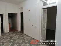 Apartamento De Dos Dormitorios En Linda Ubicación En Brazo Oriental!!!!!