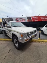 Toyota Hilux 2.8 D/cab 4x4 D Sr5