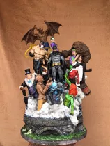 Escultura Do Batman Inimigos Impressa 3d Pintura Artesanal