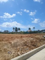 Solar En Venta De 218 M2 En Esquina/ Santo Domingo Norte 