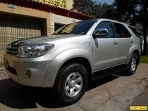 Toyota Fortuner Urbana