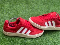 Tenis adidas