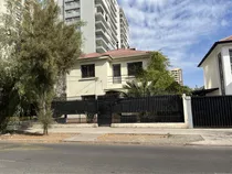 Casa Comercial En Arriendo De 5 Privados. En San Miguel