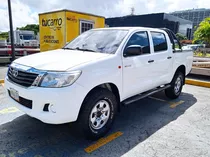 Toyota  Hilux 4x4