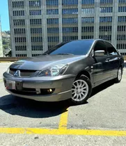 Mitsubishi Lancer Touring 2.0 Sincrónica 2.0