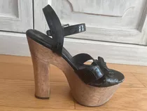 Sandalias Paruolo Negras Charol Con Taco Y Plataforma Madera