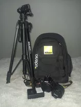 Cámara Nikon D5600 18-55mm Vr Dslr + Trípode 122cm