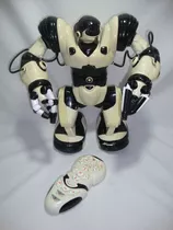 Robô Wowwee Robosapien Brinquedo Com Muitas Funções