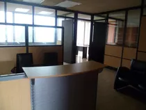 Cómoda Oficina Amoblada En Centro Norte De Quito