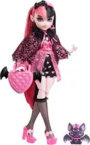 Monster High Doll, Draculaura Con Accesorios Y 5spdj