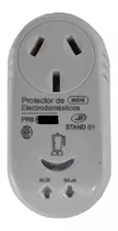 Protector Tension Stand By Enchuf 2200w P/ Electrodomesticos Color Blanco Pr6