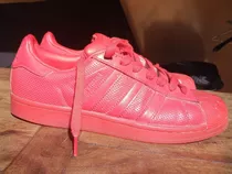 Zapatillas Urbanas adidas Modelo Superstar Rojo Cuero 