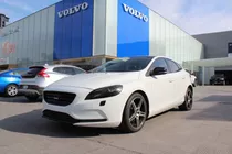 Volvo V40 2016