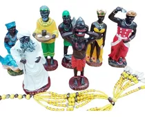 Elegua, Orula, Shango, Yemaya, Oshun, Obatala, Oggun Figuras