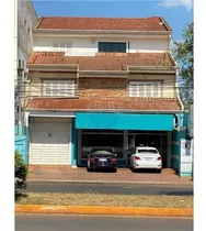 Vendo Casa Con Local Comercial Sobre Avenida Irrazábal: 4 Habitaciones Y 7 Baños.