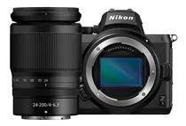 Cámara Mirrorless Nikon Z5 + Lente Z 24-200mm F/4-6.3 Vr