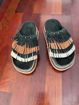 Sandalias Con Plataforma Y Flecos - Cuero