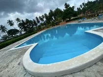Venta, Villa De 1 Habitación Con Piscina, Frente A La Playa, Los Róbalos, Samaná