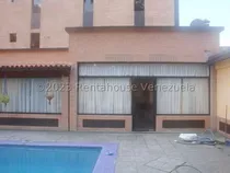 Raiza Suarez Vende  Excelente Hotel Equipado En San Felipe, Incluye  Restaurant, Piscina Y 5  Locales Comerciales, Ubicado En Una De Las Principales Avenidas De San Felipe, De Oportunidad 2 3 1 9 5 67