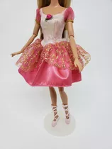 Vestido E Sapatilhas  Da Boneca Barbie Genevieve